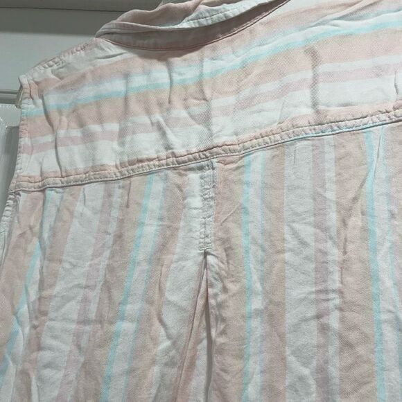 Sleeveless button down shirt with left pocket size 2XL light blue pink white - Picture 5 of 6